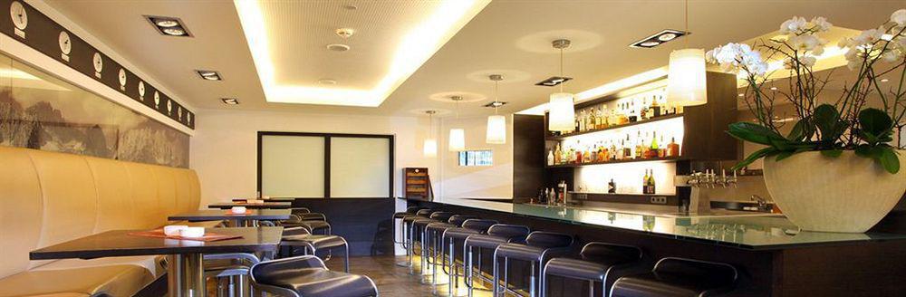 Hotel Taxacher كيرشبرغ ان تيرول المظهر الخارجي الصورة